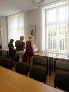 Studenci Wyższej Szkoły Nauk o Zdrowiu w Bibliotece