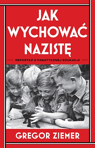 Okładka książki: Uśmiechnięci chłopcy patrzą na kota